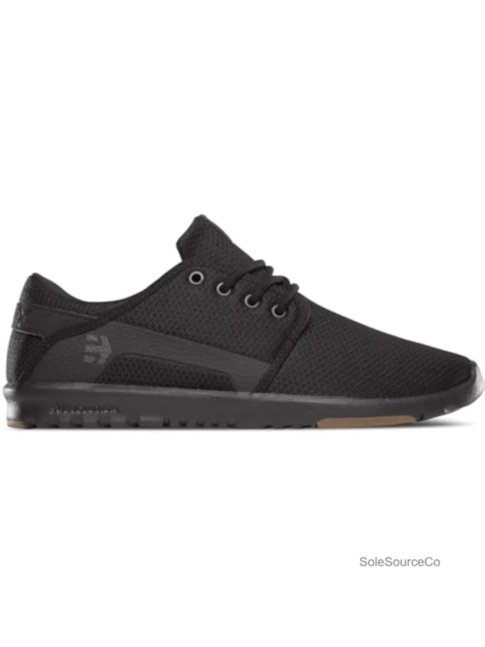 Ultra-Light Lifestyle Skate Shoes Reinforced Cushioned Vegan Comfort